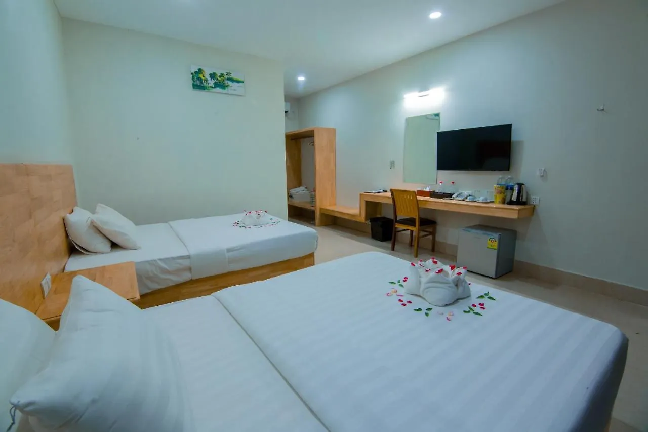Twin Palms Resort Sihanoukville Hotel